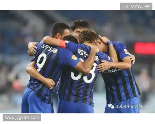 陕西球迷深圳地铁广告助威客场